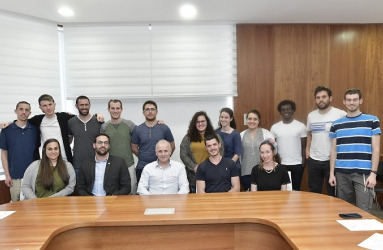 Schulich Students with Pres. Asher Cohen