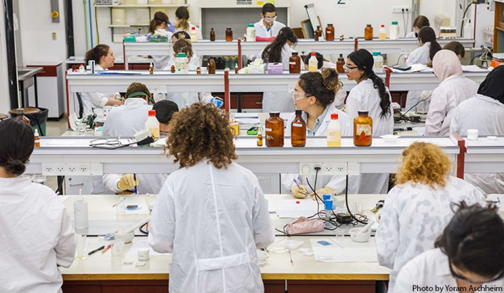 Institute for Drug Research Image