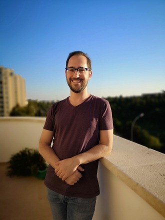 Hebrew University Student Wins Prestigious Apple AI Fellowship Moshe Shenfeld